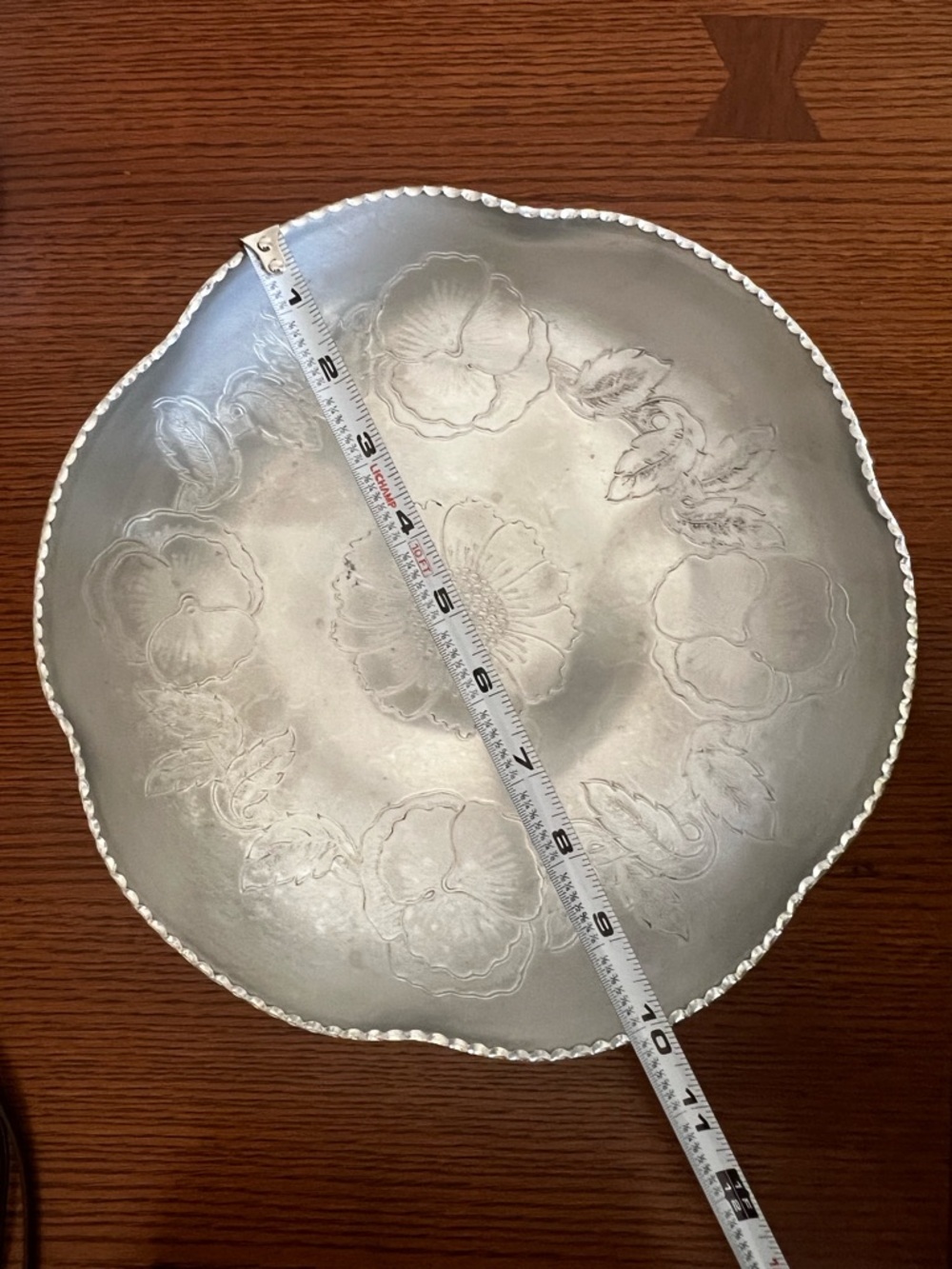 Vintage Hammered Aluminum Serving Bowl with Floral Design - Picture 2 of 5